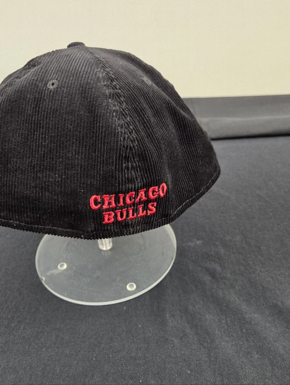 New Era NBA Chicago Bulls Fitted Hat 7 3/4 Black Corduroy